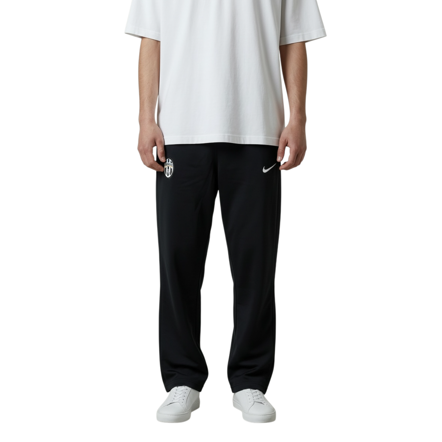 Nike Juventus Trackpants Size M